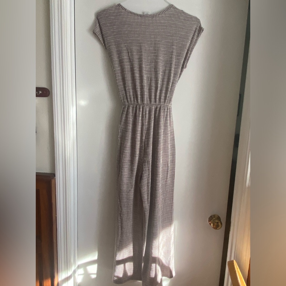 Caution to the Wind Jumpsuit - Picture 4 of 6